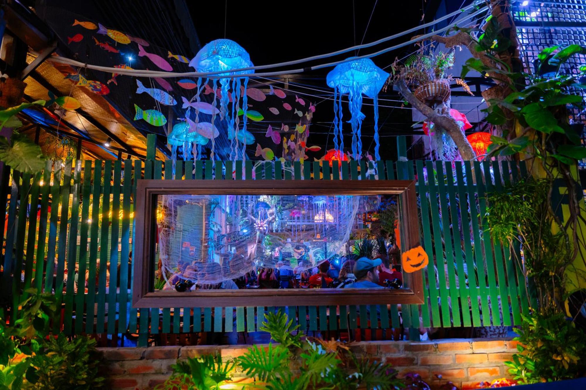 Albergue Secret Garden Cat Ba Dong Khe Sau Exterior foto